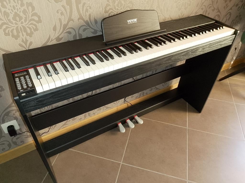 Piano numérique pour débutant (état neuf ), Musique & Instruments, Pianos, Comme neuf, Piano, Noir, Digital, Enlèvement