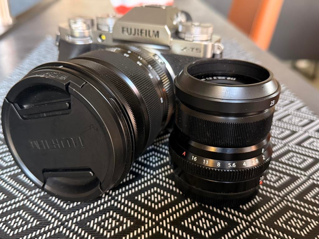 Fujifilm x-t5, Enlèvement, Comme neuf