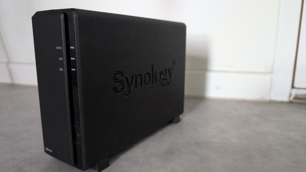 Synology DS114 NAS met 1TB WD Red Schijf, Ophalen of Verzenden, Gebruikt