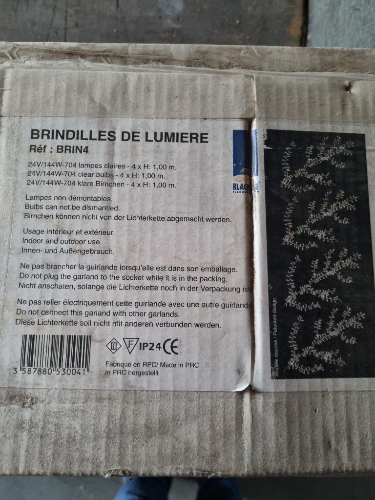 4 metalen takken met lampjes, Ophalen, Nieuw