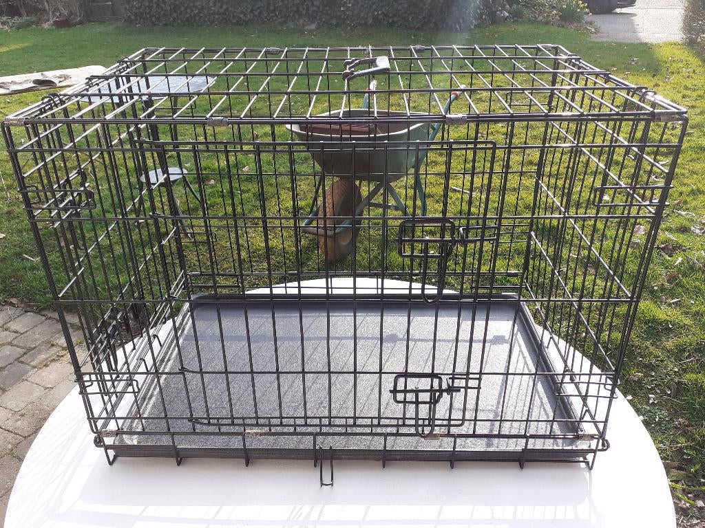 A vendre une cage pour chien, Animaux & Accessoires, Enlèvement, Comme neuf