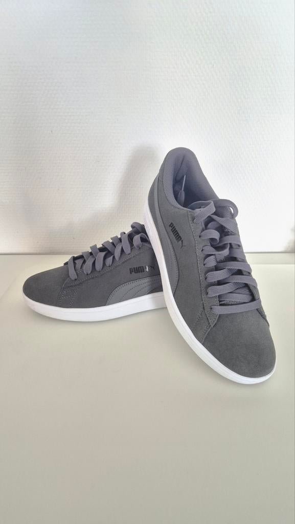 Puma smash v2 - 43 - état neuve, Vêtements | Hommes, Chaussures, Enlèvement ou Envoi, Autres couleurs, Comme neuf, PUMA