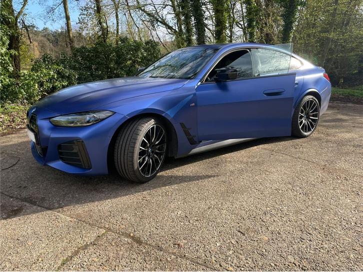 BMW i4 m50 gran coupe, Auto's, BMW, Particulier, i4, Zetelverwarming, Elektrisch, Coupé, 4 deurs, Automaat, Blauw, Zwart, Leder