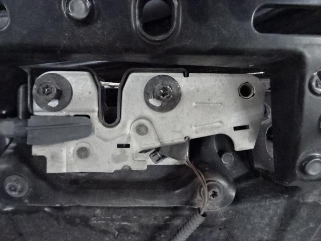 MOTORKAP SLOT Porsche Panamera (970) (01-2009/12-2016), Auto-onderdelen, Gebruikt, Rue de l'Espoir 34 34
4030  GRIVEGNÉE, BE, Info@Collignon.be