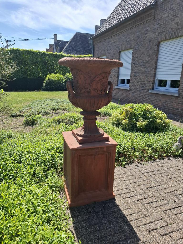 Terracotta tuinvaas op sokkel, Jardin & Terrasse, Vases de jardin, Enlèvement, Comme neuf