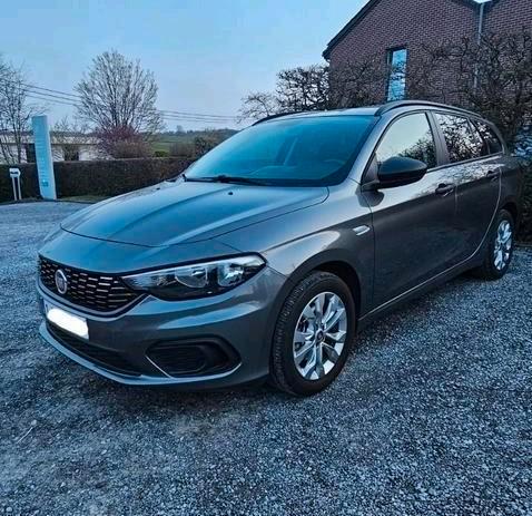 Fiat tipo 1.4i 95cv Lounge Euro 6b, Autos, Fiat, Particulier, Tipo, ABS, Android Auto, Apple Carplay, Bluetooth, Rétroviseurs électriques