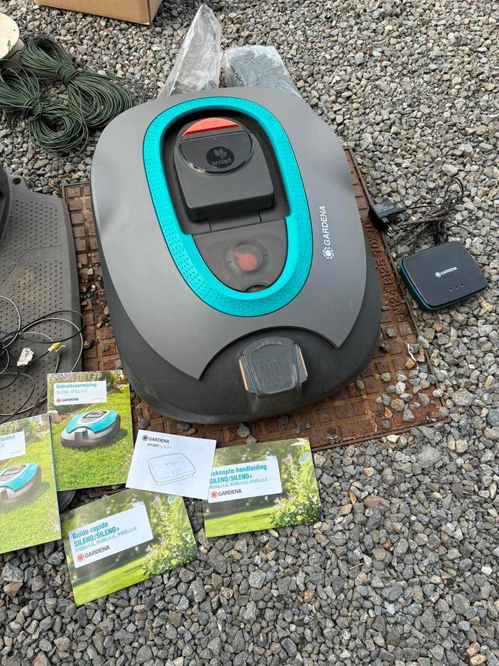 Robot à gazon Gardena Sileno+ R160Li/LIC, Jardin & Terrasse, Tondeuses robotisées, Comme neuf, Enlèvement