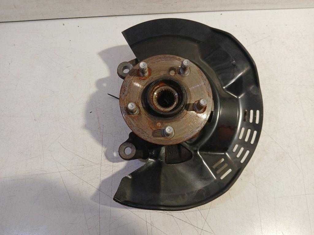 Wielnaaf links voor Toyota Prius, Onderdelen@venauto.nl, Van der Ven Autorecycling B.V., Ettenseweg 76, 4706 PB Roosendaal, The Netherlands