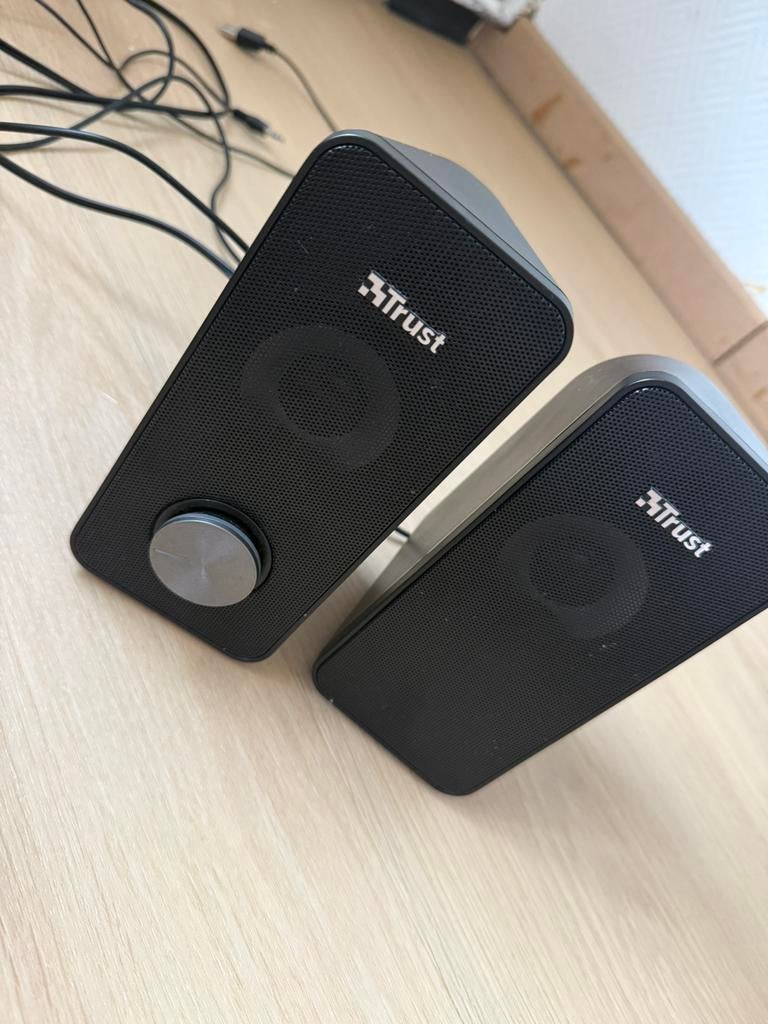 Trust speaker, Ophalen, Zo goed als nieuw