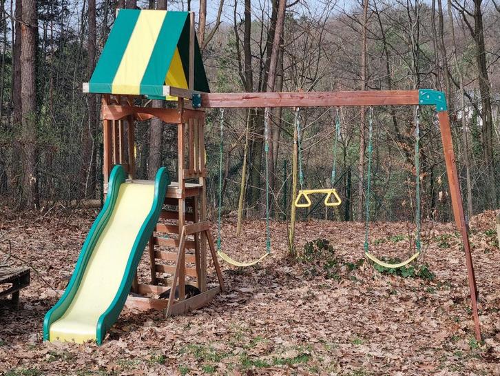 Speeltoestel - prijs verlaagd!, Kinderen en Baby's, Speelgoed | Buiten | Speeltoestellen, Gebruikt, Glijbaan, Klimwand, Schommel