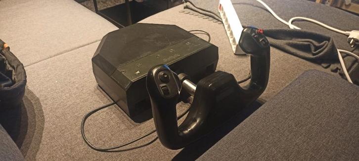 2 Saitek joystick, Games en Spelcomputers, Spelcomputers | Overige Accessoires, Gebruikt, Ophalen of Verzenden