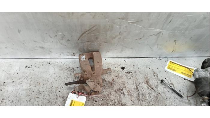 Remklauw (Tang) rechts-achter van een Opel Tigra, Auto-onderdelen, Gebruikt, -, -, Opel