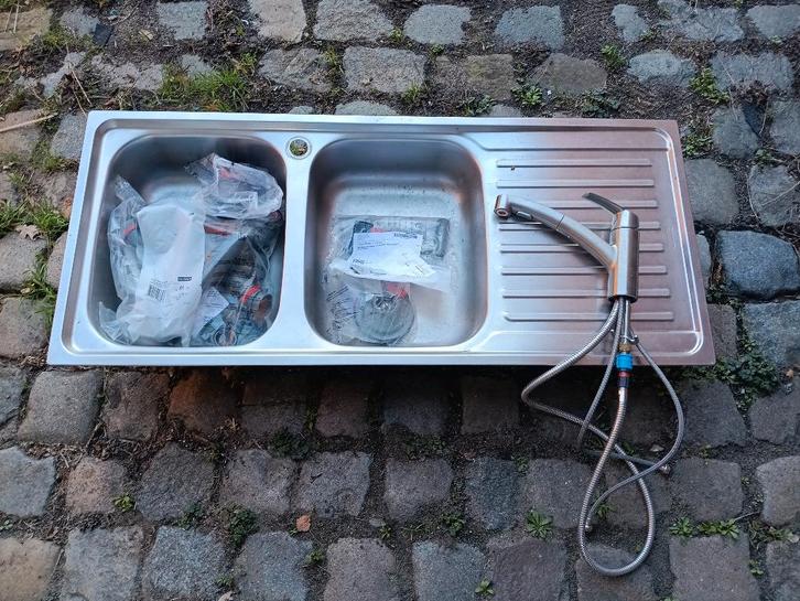 Dubbele spoelbak Franke met kraan Grohe en aansluitingen, Huis en Inrichting, Keuken | Keukenelementen, Zo goed als nieuw, Ophalen