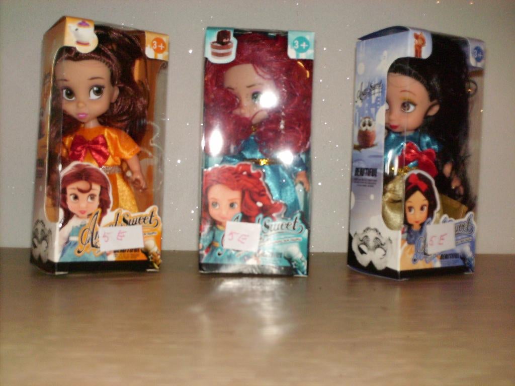 a vendre jouet poupée, Enlèvement ou Envoi, Neuf, Baby Pop