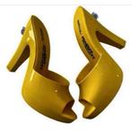 Escarpins gonflables à talons jaunes Jeremy Scott Melissa 38, Escarpins, Comme neuf, Jaune, Enlèvement ou Envoi