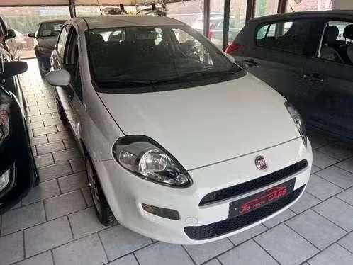 fiat punto 1.2 i /euro 6b/CAR PASS/garantie, Auto's, Fiat, Bedrijf, Punto, ABS, Airbags, Airconditioning, Alarm, Boordcomputer