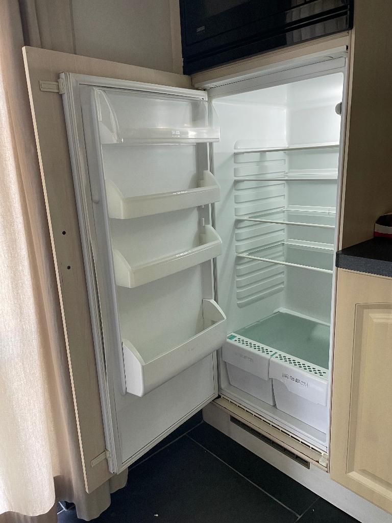 Réfrigérateur, Electroménager, 120 à 140 cm, Sans bac à congélation, Enlèvement, Utilisé