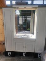 Badmeubel en bad met spiegel, Ophalen