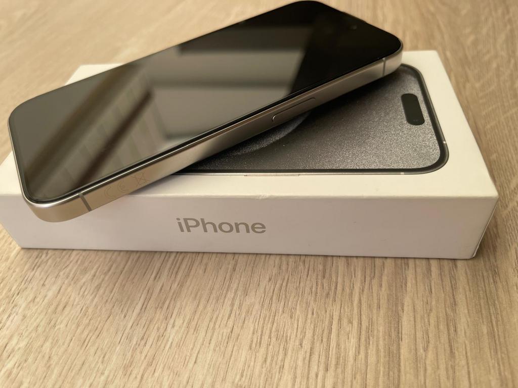 Iphone 15 pro 256Gb, Télécoms, Téléphonie mobile | Apple iPhone, 256 GB, Comme neuf, Enlèvement, Sans abonnement