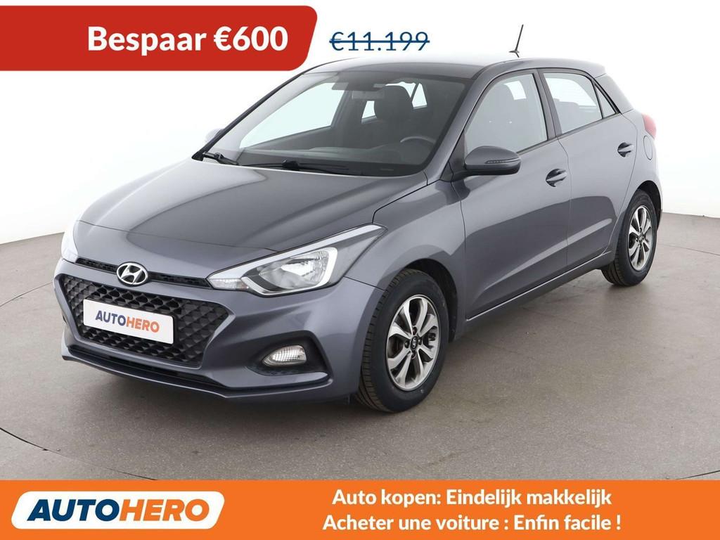 Hyundai i20 1.2 Essence (année de construction 2020), Argent ou Gris, Achat, Euro 6, Boîte manuelle
