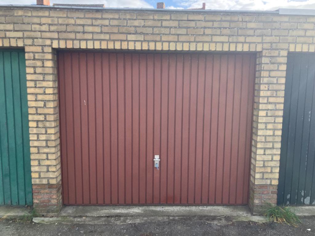 Garage te huur te Izegem, Immo, Maisons à louer