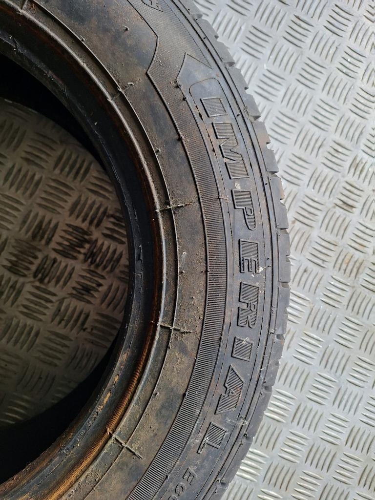 Pneu utilitaires Transporter, Autos, Camionnettes & Utilitaires, Particulier, Achat