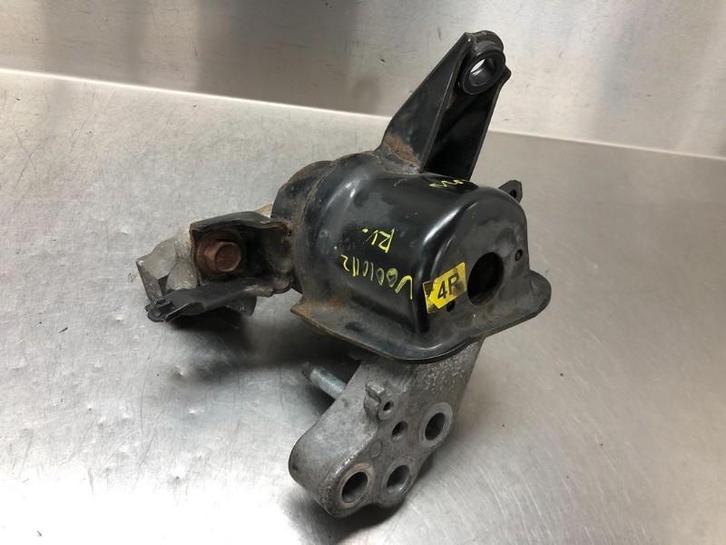 MOTORSTEUN Toyota Avensis Wagon (T27) (01-2008/10-2018), Auto-onderdelen, Ophanging en Onderstel, Toyota, Gebruikt