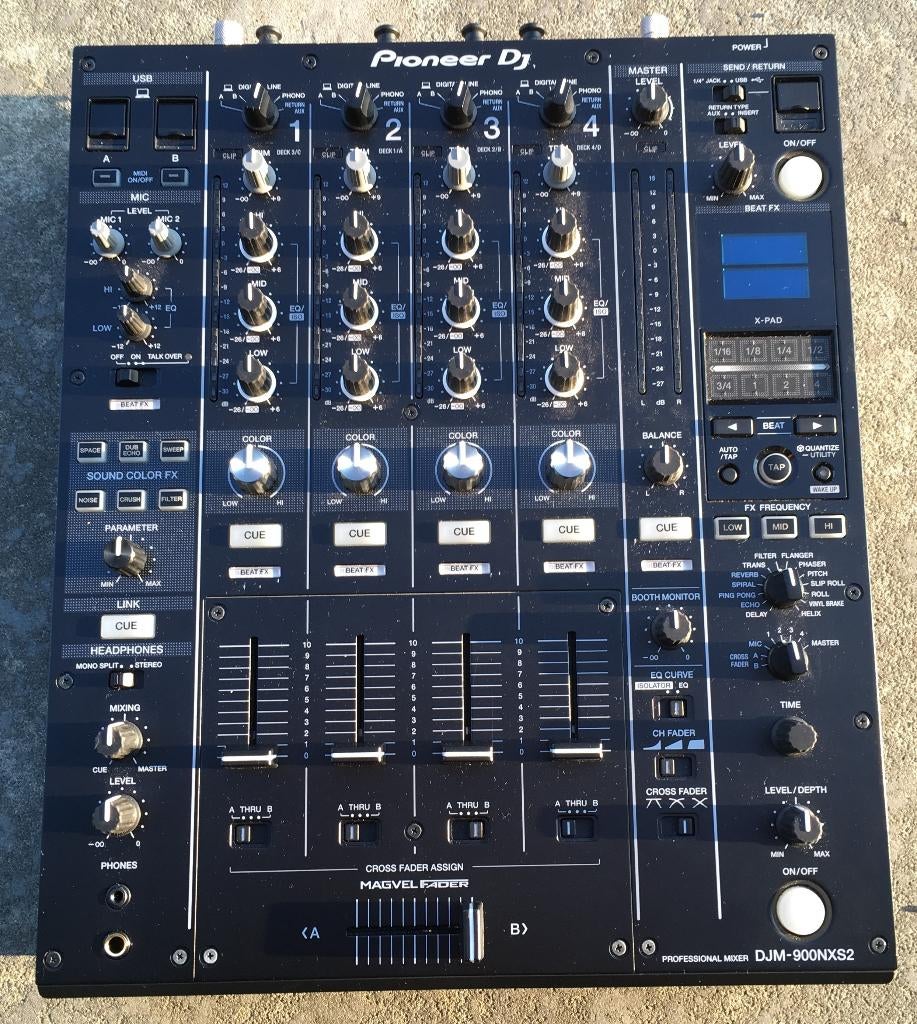 Pioneer DJ DJM-900NXS2 dj mixer mengpaneel voor 1529,95 euro, Ophalen, Zo goed als nieuw, Pioneer