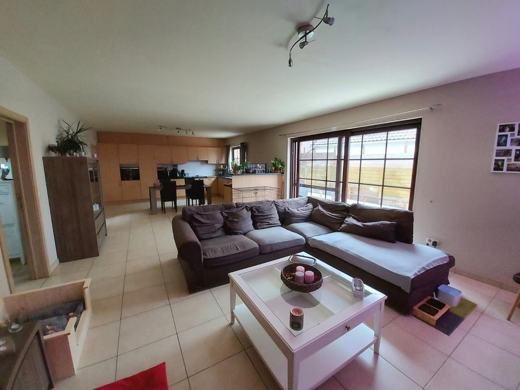 Huis te huur met 3 slpk en garage - Ophasselt, Immo, Huizen te huur, Provincie Oost-Vlaanderen, Hoekwoning, Direct bij eigenaar