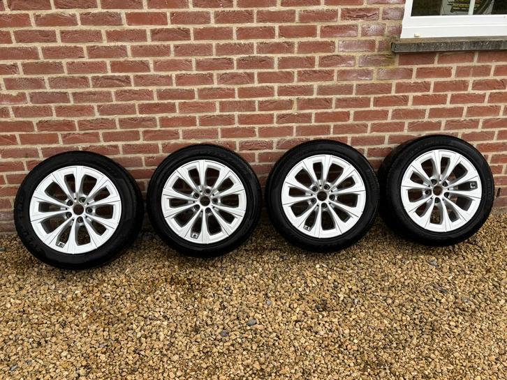 Complete set BMW 4 17" velgen + Pirelli winterband, Auto-onderdelen, Banden en Velgen, Banden en Velgen, Winterbanden, 17 inch