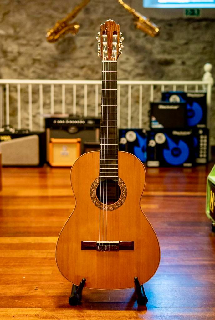 Esteve model 1 klassieke gitaar, Muziek en Instrumenten, Snaarinstrumenten | Gitaren | Akoestisch, Zo goed als nieuw, Klassieke of Spaanse gitaar