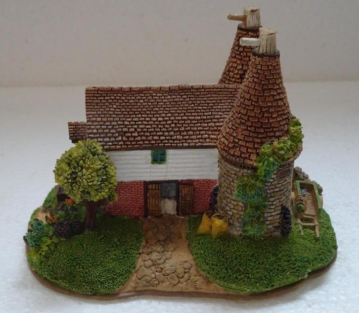 MAISON MINIATURE - FERME DU KENT, Verzamelen, Overige Verzamelen, Ophalen of Verzenden
