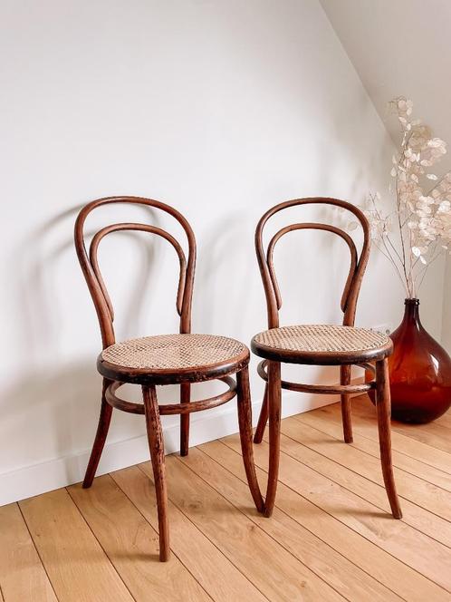 Originele Thonet nr.14, Antiek en Kunst, Antiek | Meubels | Stoelen en Sofa's, Ophalen