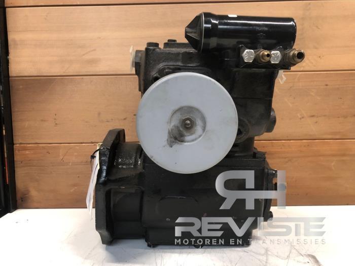 Compressor van een Diversen, Auto-onderdelen, Overige Auto-onderdelen, Gebruikt, 3 maanden garantie, Ophalen of Verzenden