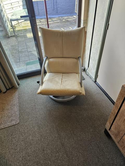 ROLF BENZ Torino Fauteuil kwalitatieve lederen stoel, Huis en Inrichting, Fauteuils, Gebruikt, Leer, 75 tot 100 cm, 75 tot 100 cm