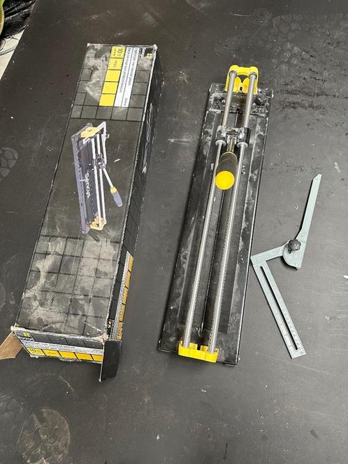Sencys Tegelsnijder – handmatige tegelsnijder 600 mm met gel, Doe-het-zelf en Bouw, Gereedschap | Handgereedschap, Zo goed als nieuw
