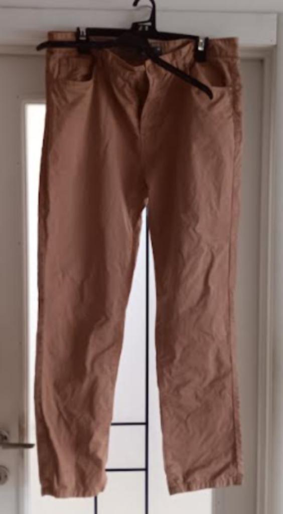 Pantalon homme beige moutarde 48, Kleding | Heren, Broeken en Pantalons, Gedragen, Maat 56/58 (XL), Overige kleuren, Ophalen of Verzenden