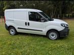 FIAT DOBLO 1400 BENZINE ..ZEER LAGE KM STAND IN TOPSTAAT!!, Voorwielaandrijving, Stof, Euro 6, 4 cilinders