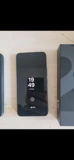 Samsung Galaxy S22 noir noir avec étui de protection, bon ét, Comme neuf, Noir, Enlèvement ou Envoi, Galaxy S22