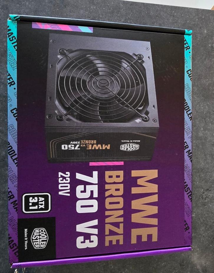 pc voeding coolermaster 750 w v3, Computers en Software, Interne voedingen, Nieuw, Ophalen