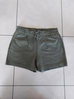 Khaki shortje maat S - Only, Vêtements | Femmes, Culottes & Pantalons, Only, Enlèvement ou Envoi, Taille 36 (S), Comme neuf