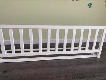 TWF Bedhek Clay 120 cm Breed wit beschikbaar voor biedingen
