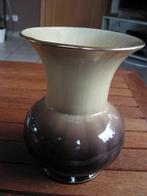 Vaas keramiek bruin-beige met gouden bies., Huis en Inrichting, Overige kleuren, Aardewerk of Porselein, Ophalen of Verzenden