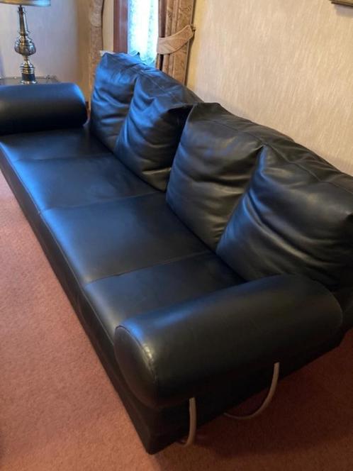 Design zetel Zanotta model Europa, Huis en Inrichting, Zetels | Zetels, Gebruikt, Rechte bank, Driepersoons, 150 tot 200 cm, 75 tot 100 cm