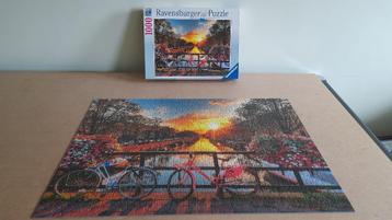 Ravensburger: Puzzel fietsen in Amsterdam (1000 stukken) beschikbaar voor biedingen