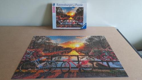 Ravensburger: Puzzel fietsen in Amsterdam (1000 stukken), Hobby en Vrije tijd, Denksport en Puzzels, Gebruikt, Legpuzzel, 500 t/m 1500 stukjes