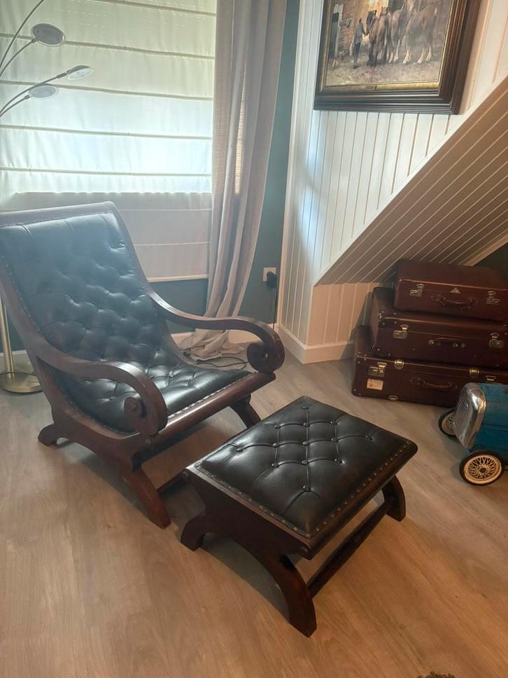 Koloniale relaxzetel met hocker – als nieuw, Antiek en Kunst, Antiek | Meubels | Stoelen en Sofa's, Ophalen