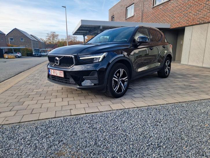 Volvo XC40 Core T2 Automaat/camera/adapt. Cruise / DARK Gear, Autos, Volvo, Particulier, XC40, ABS, Caméra de recul, Phares directionnels