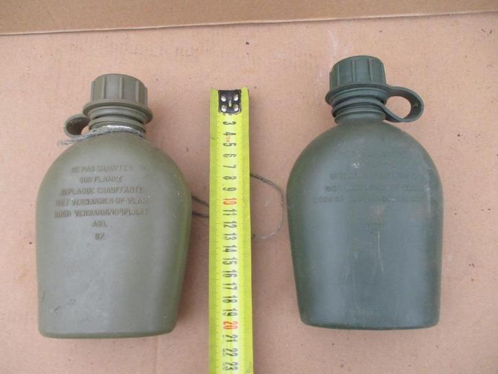 militaire drinkbidons, veldflessen leger 2st. ABL 64, 1984, Verzamelen, Militaria | Algemeen, Marine, Overige typen, Ophalen