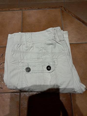 Edc by Esprit 38 witte broek beschikbaar voor biedingen